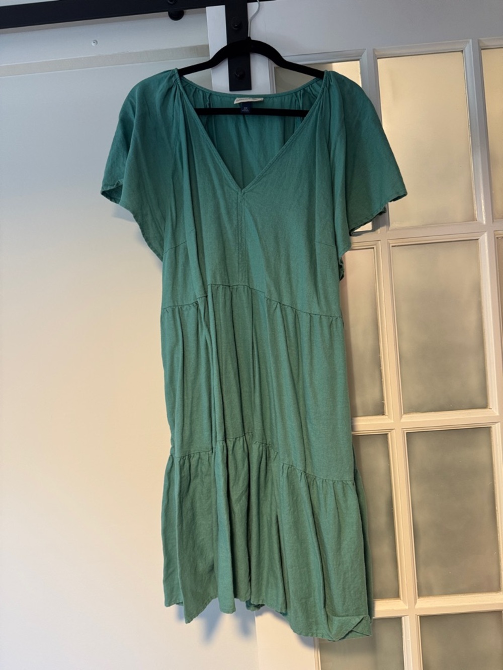 Universal Thread Light Teal V‑Neck Tiered Midi Dress